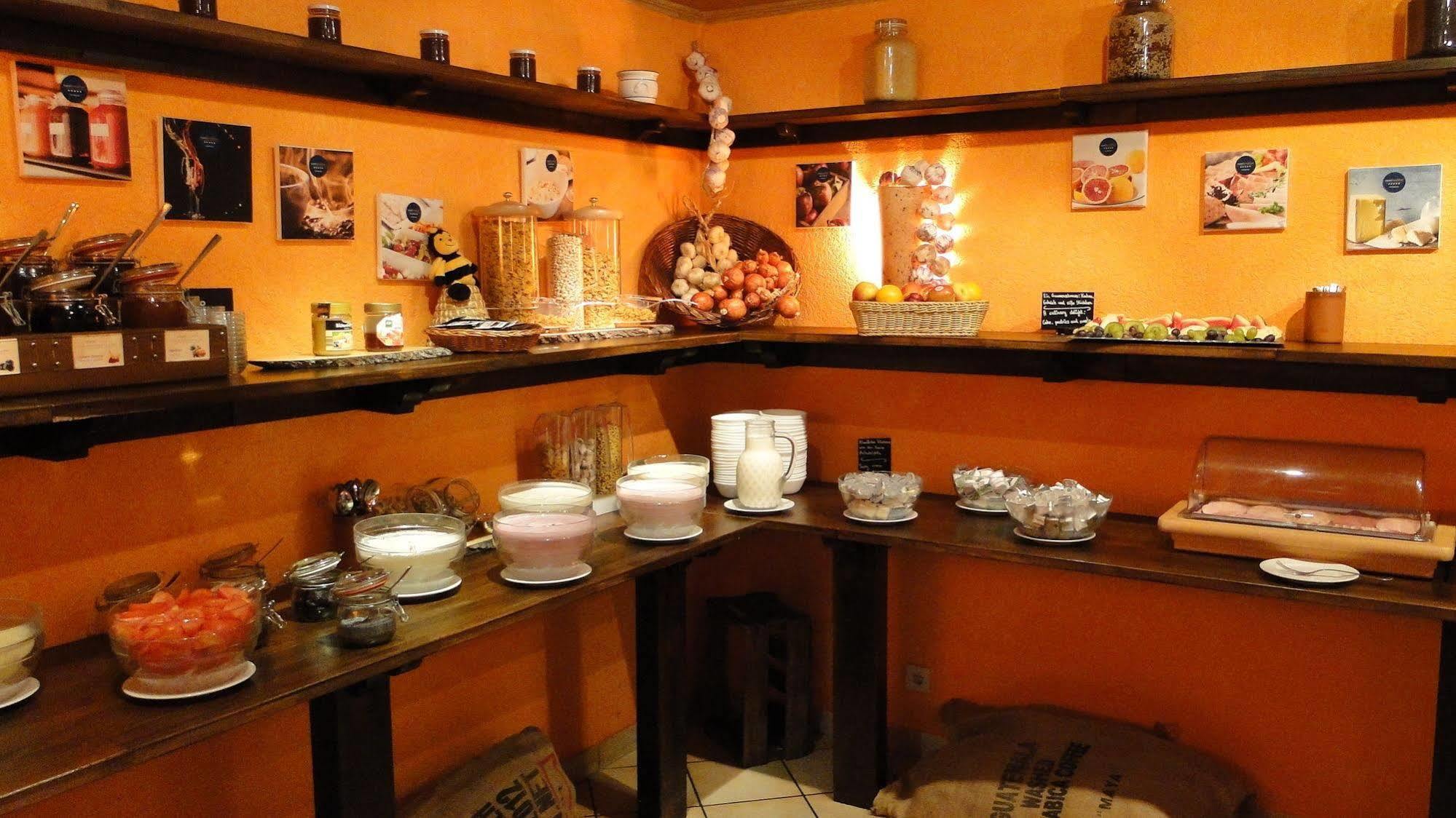 Hotel Traube Ruedesheim Rüdesheim am Rhein Εξωτερικό φωτογραφία